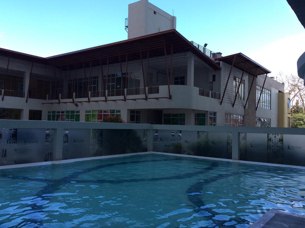 Mary'S Crib Cityland Prime Tagaytay With Free Wifi & Swimming Tagaytay City Luaran gambar